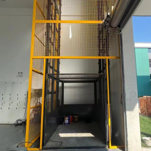 赣州导轨式升降机助力物流园破解运输难题